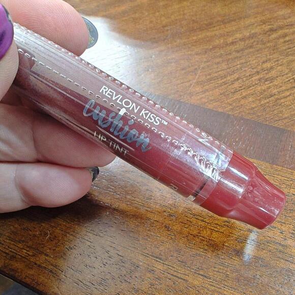 Revlon Kiss Cushion Lip Tint, 270 Wine Trip, .15fl oz, Sealed - Picture 1 of 1